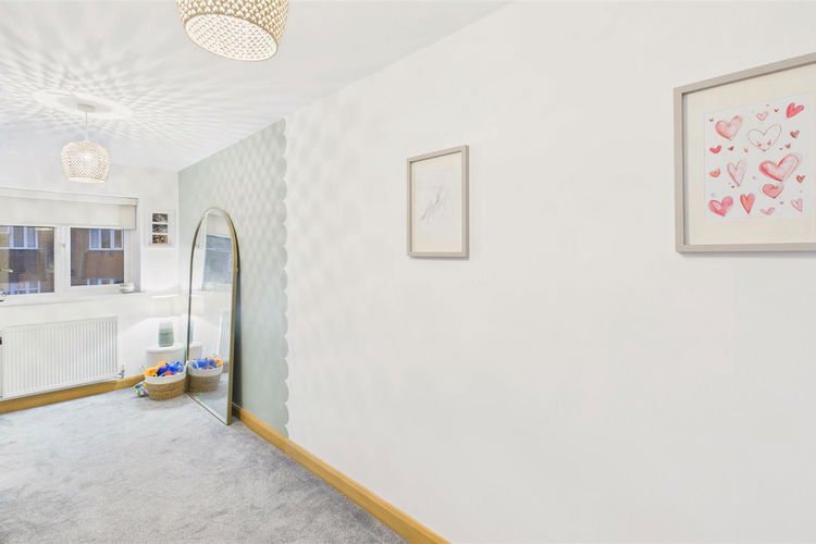 Bedroom 2 - Picture 16 of 26