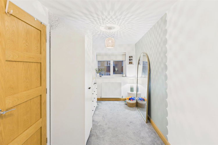 Bedroom 2 - Picture 17 of 26