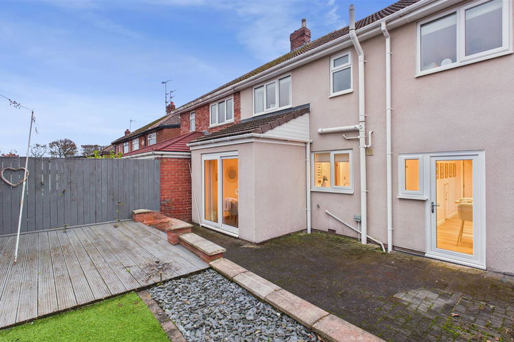 Outside - Picture 26 of 26