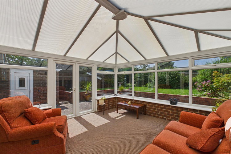Conservatory - Picture 7 of 26