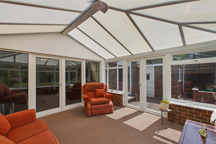 Conservatory - Picture 9 of 26