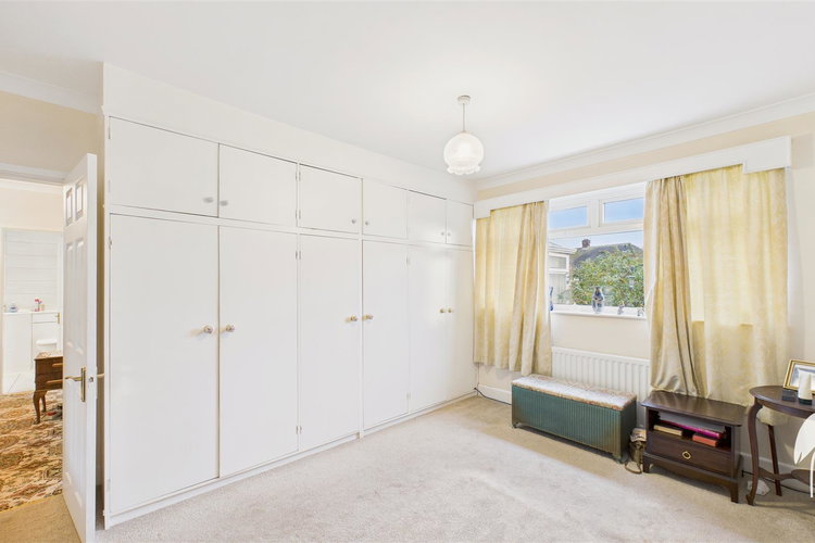 Bedroom 1 - Picture 7 of 14