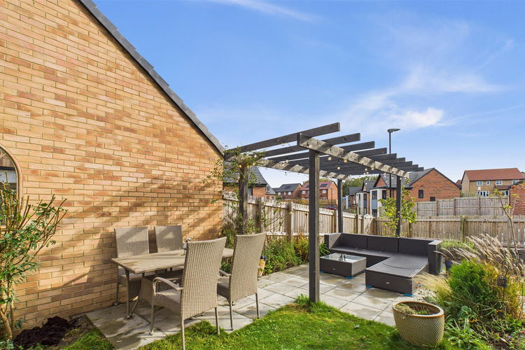 Outside - Picture 20 of 23