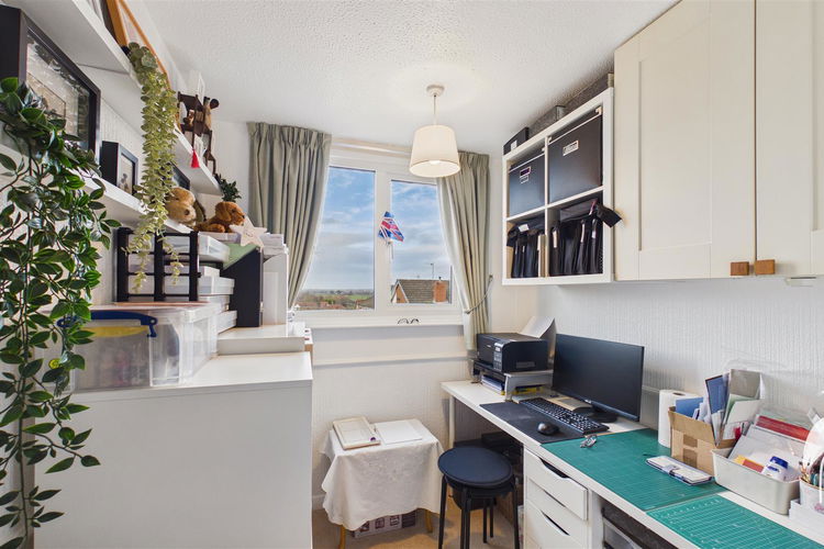 Bedroom 2 - Picture 16 of 24