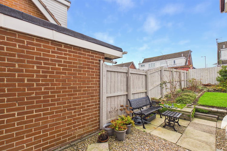 Outside - Picture 24 of 24