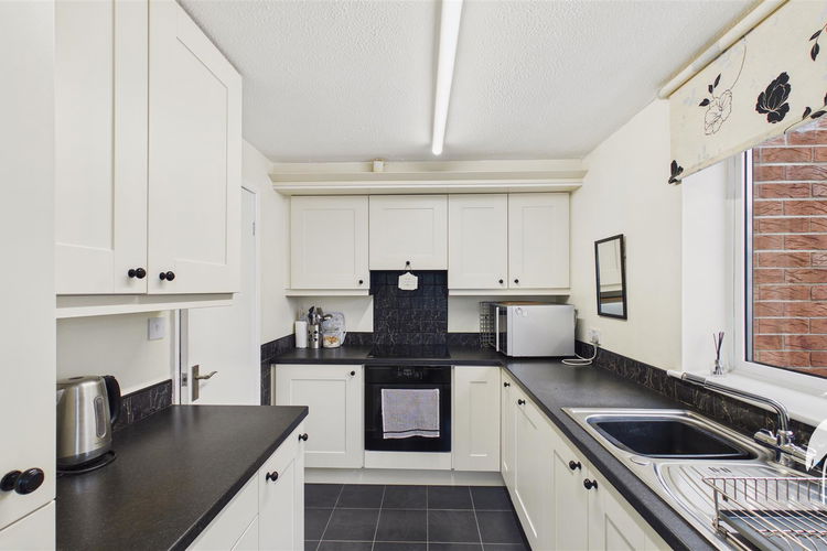 Kitchen - Picture 9 of 24