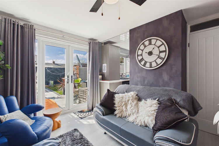 Living/Kitchen Area - Picture 5 of 19