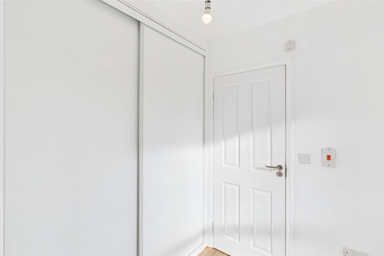 Rear Hall - Picture 9 of 22