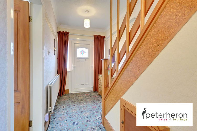 Entrance Hall - Picture 10 of 20