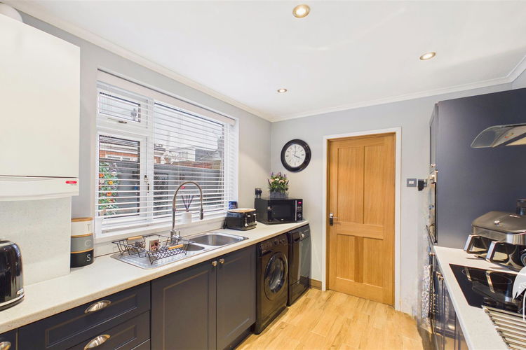 Kitchen - Picture 11 of 24