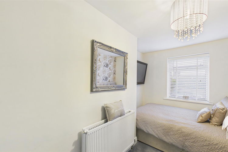 Bedroom 2 - Picture 20 of 24