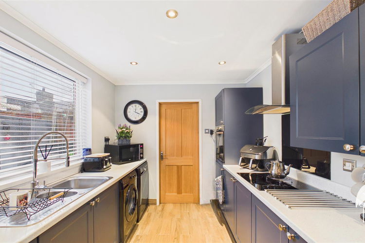 Kitchen - Picture 8 of 24