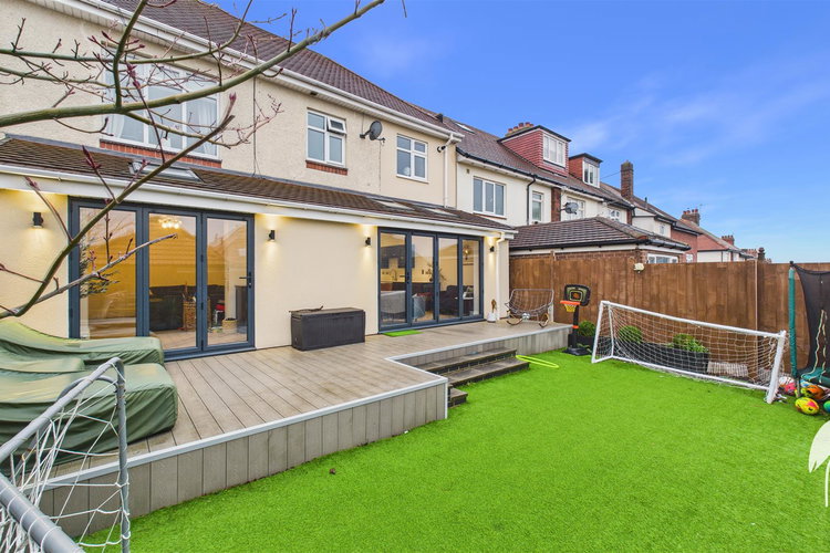 Outside - Picture 46 of 46