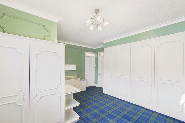 Bedroom 1 - Picture 15 of 28