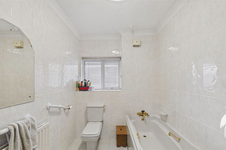 En-Suite Bathroom - Picture 16 of 28