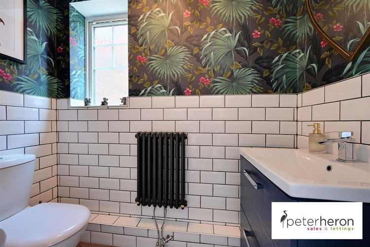 Cloakroom/WC - Picture 16 of 36