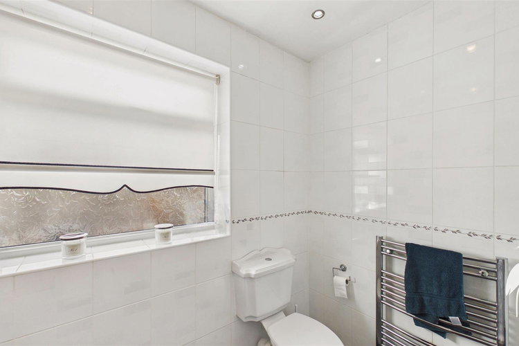 Bathroom - Picture 23 of 29