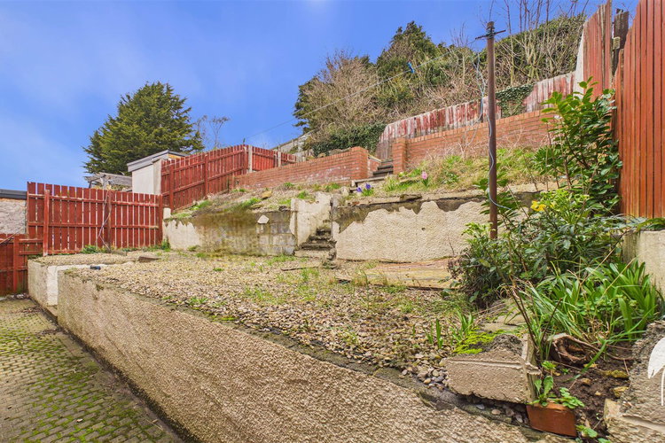 Outside - Picture 24 of 29