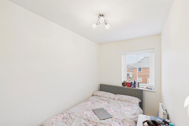 Bedroom 3 - Picture 13 of 17