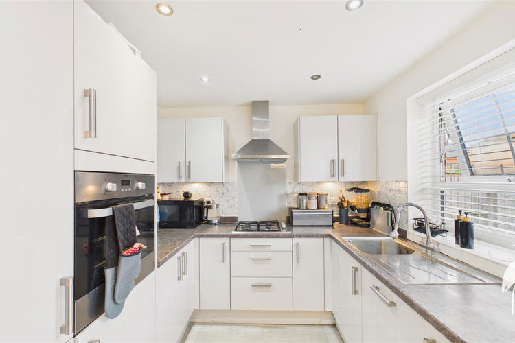 Dining Kitchen - Picture 5 of 17