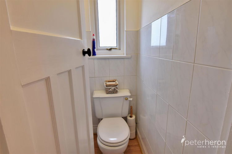 Separate WC - Picture 13 of 15