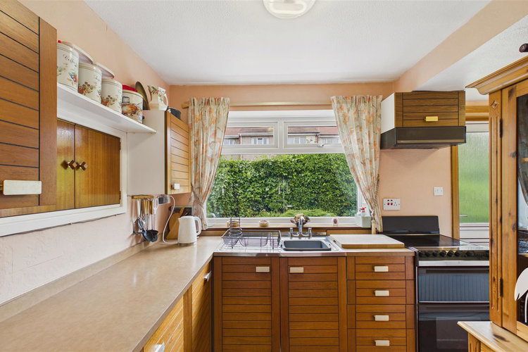 Kitchen - Picture 7 of 23