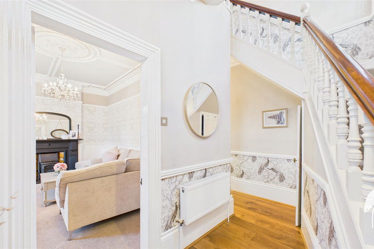 Reception Hall - Picture 11 of 22