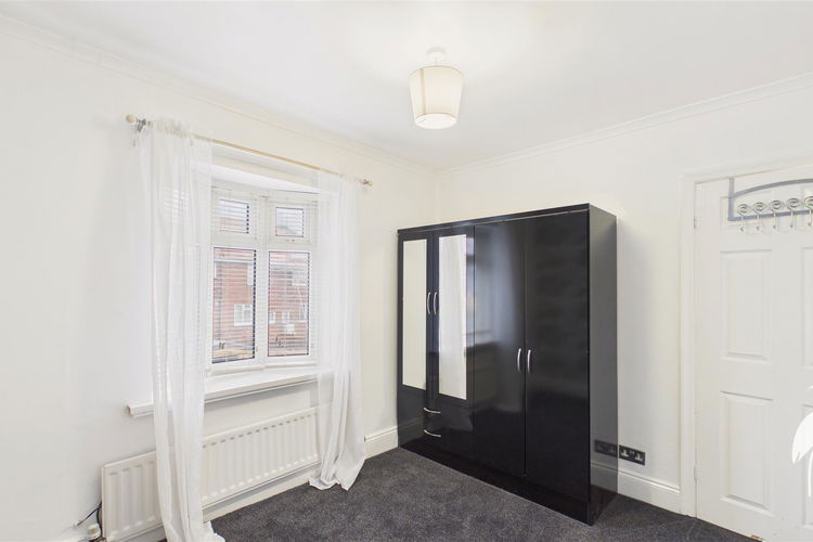 Bedroom 2 - Picture 11 of 18