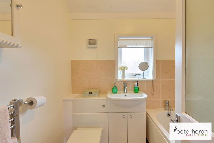 Bathroom - Picture 13 of 18