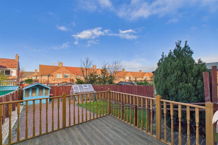 Outside - Picture 13 of 14