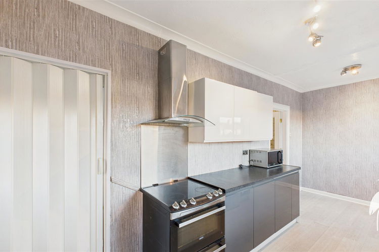 Breakfasting Kitchen - Picture 5 of 14