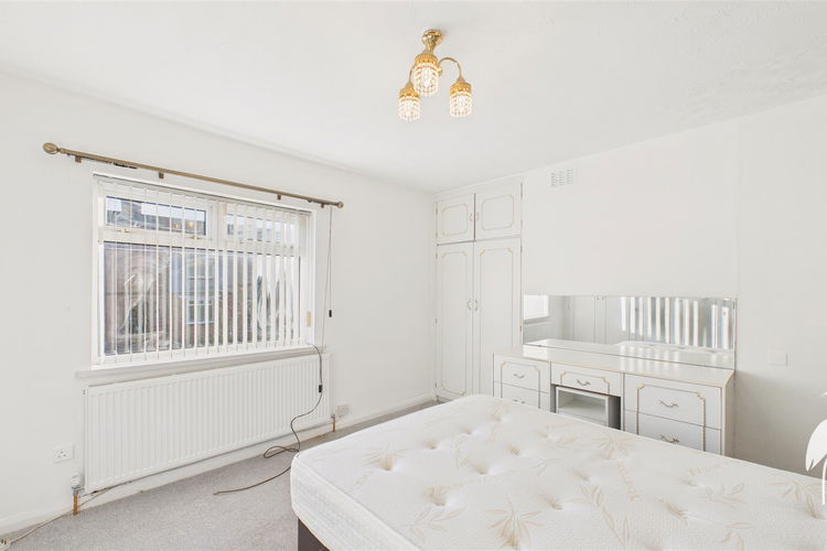 Bedroom 1 - Picture 8 of 14