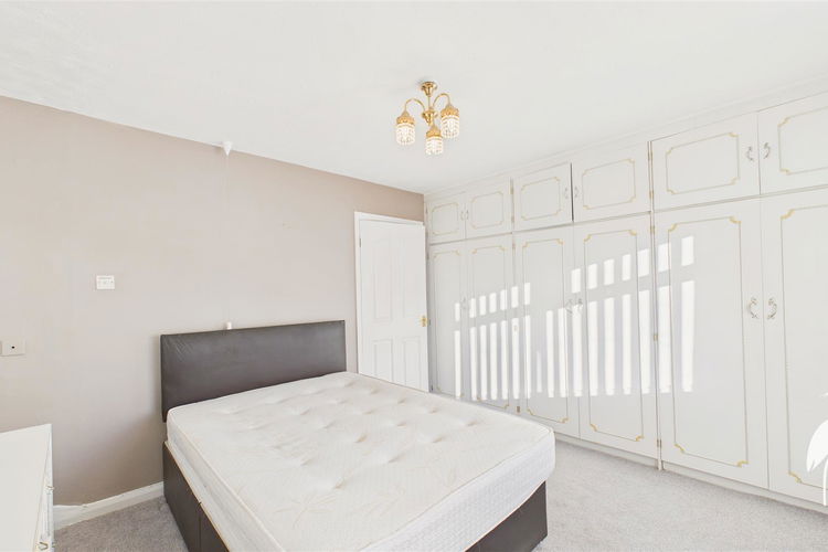 Bedroom 1 - Picture 9 of 14