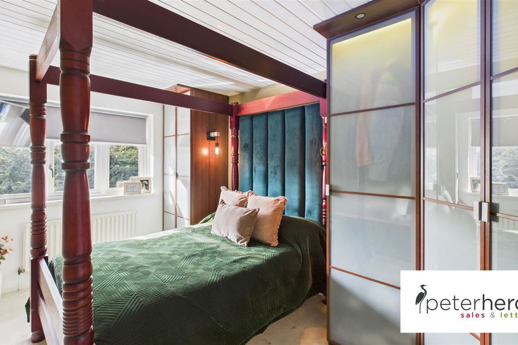 Bedroom 1 - Picture 21 of 36