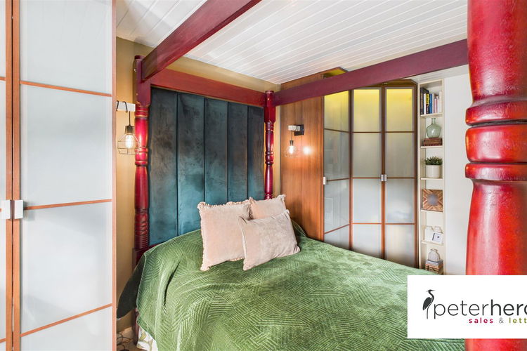 Bedroom 1 - Picture 23 of 36