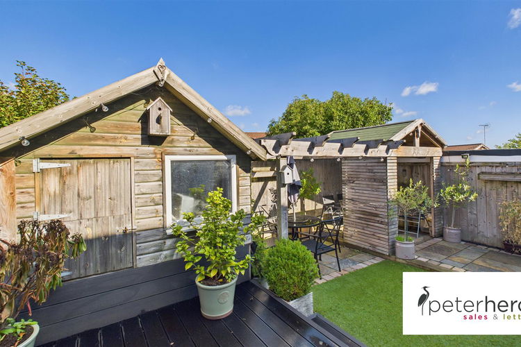 Outside - Picture 32 of 36