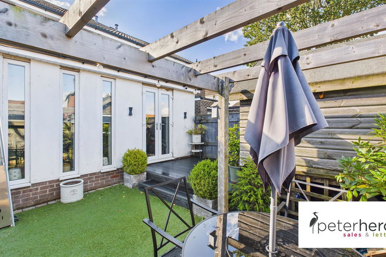 Outside - Picture 36 of 36