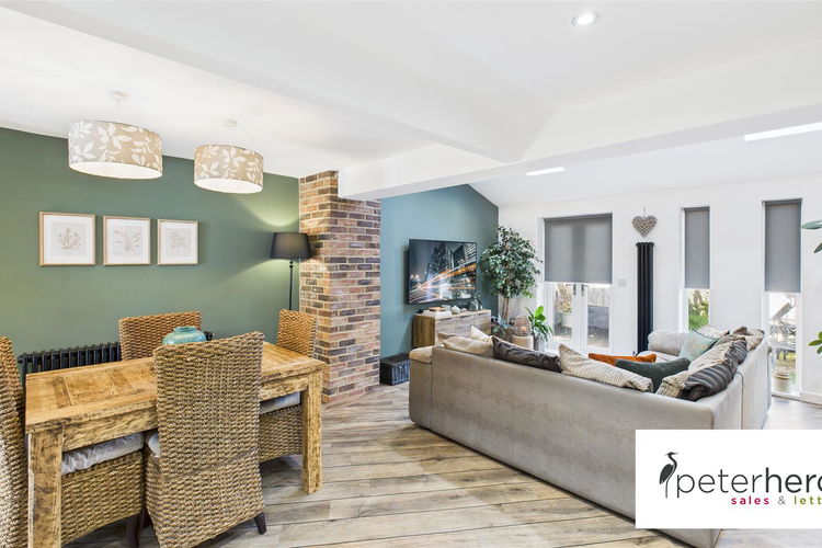 Kitchen/Dining and Living Area - Picture 10 of 36