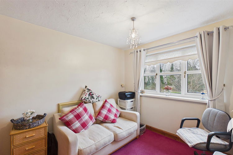 Bedroom 2 - Picture 23 of 35