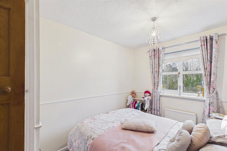 Bedroom 4 - Picture 29 of 35