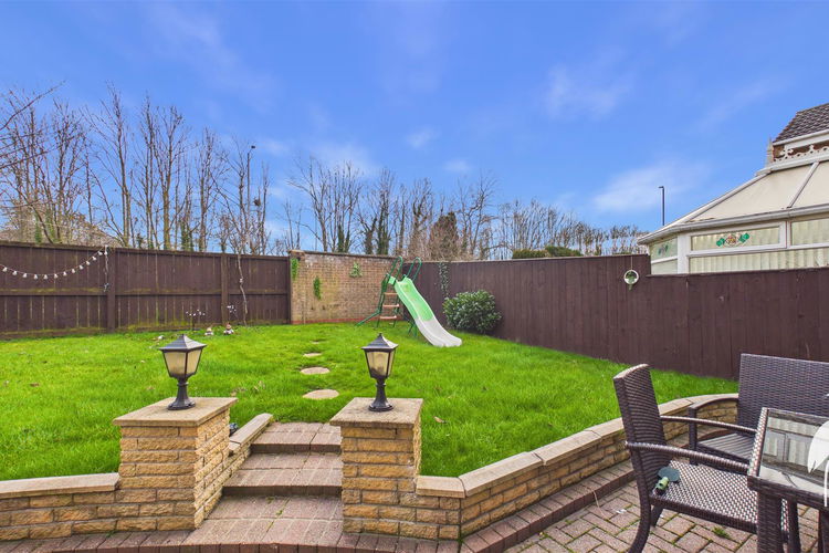 Outside - Picture 33 of 35