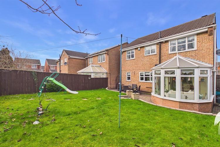 Outside - Picture 34 of 35