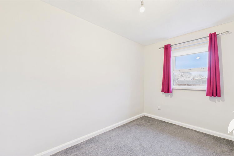 Bedroom 2 - Picture 8 of 12