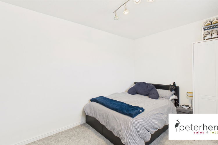 Bedroom 2 - Picture 18 of 27