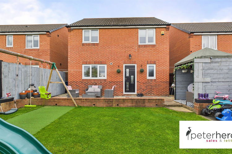 Outside - Picture 26 of 27