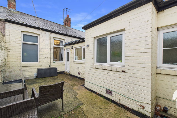 Outside - Picture 14 of 15