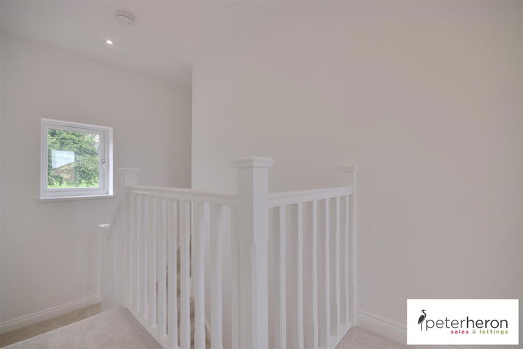 First Floor Landing - Picture 22 of 30