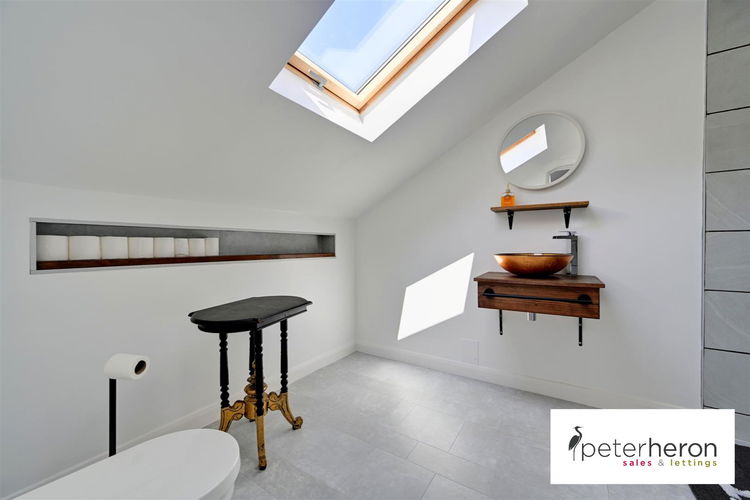 En Suite - Picture 36 of 42