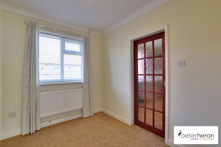 Dining Room - Picture 5 of 12