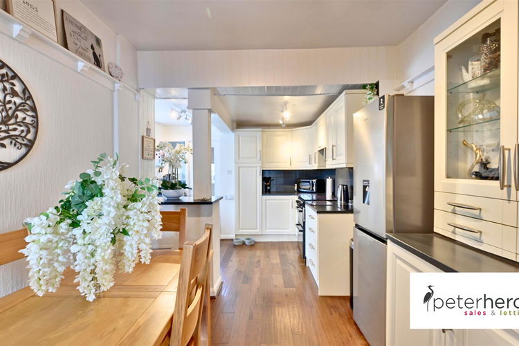 Open Plan Kitchen/Dining Area - Picture 6 of 20